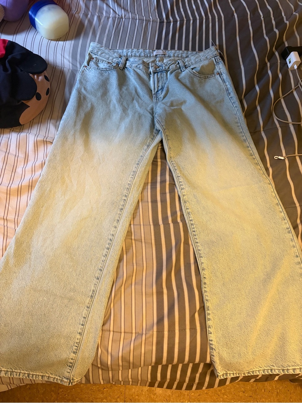 PacSun Women's Light Blue Wide-Leg Jeans
